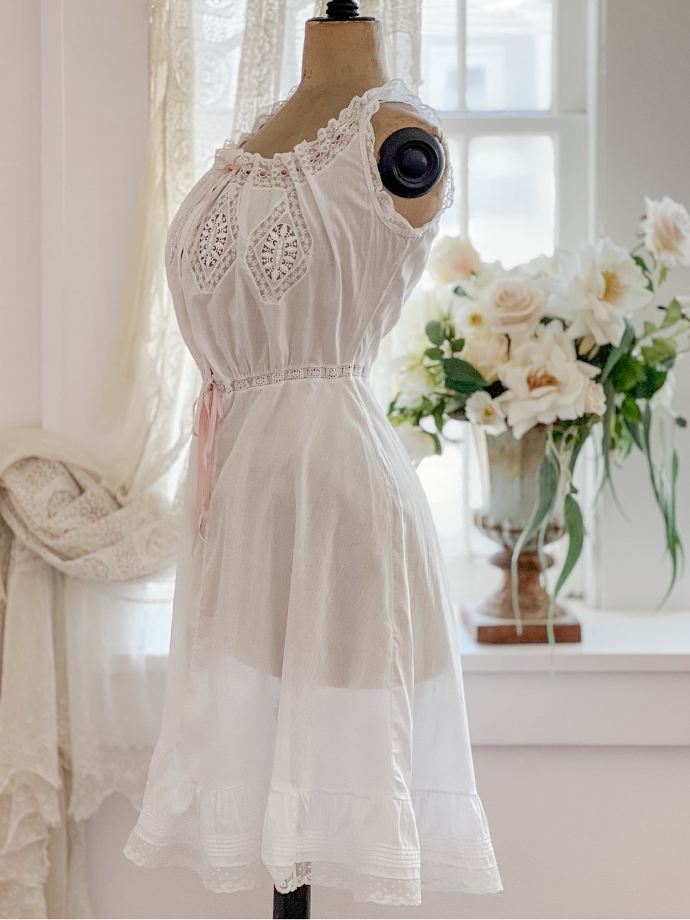 Edwardian White Lace Underdress with Pink Silk Ribbon Size XS - Picture 7 of 15